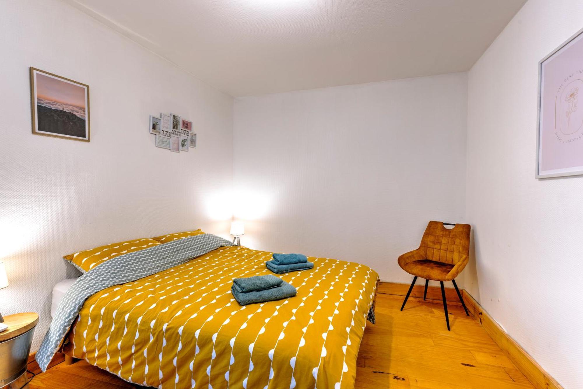 3 Pieces, Climatise, Calme, 100M Du Centre, Parking, "Lyriade" Sarlat-la-Caneda Exterior photo